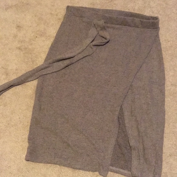 Amaryllis faux wrap skirt - Picture 3 of 4